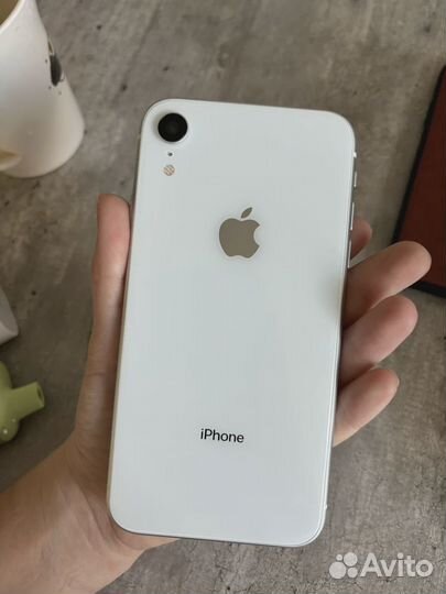 iPhone Xr, 64 ГБ
