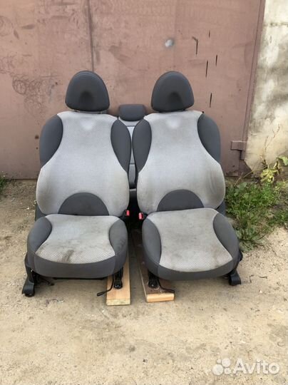 Комплект сидений Nissan Note e11