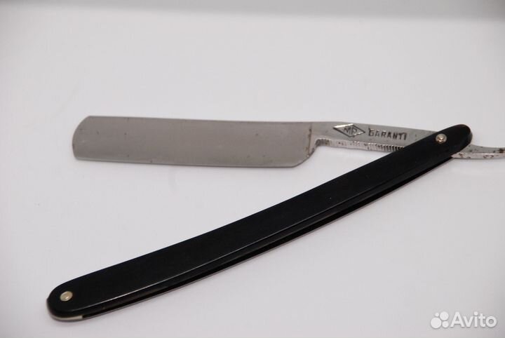 Новая французская бритва. 42 MP garanti