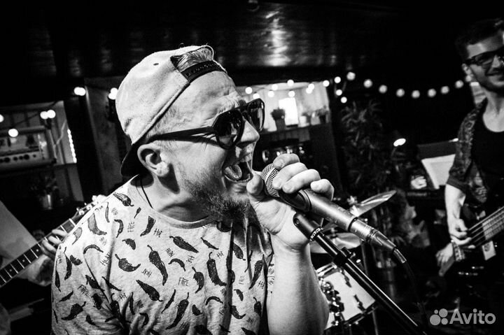 Занятия по гитаре и по вокалу