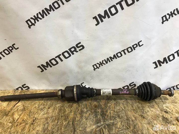 Приводной вал правый Peugeot 308, 408, 3008