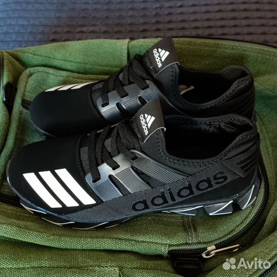 Неубиваемые Адидас на весну. Особопрочные. D10-02
