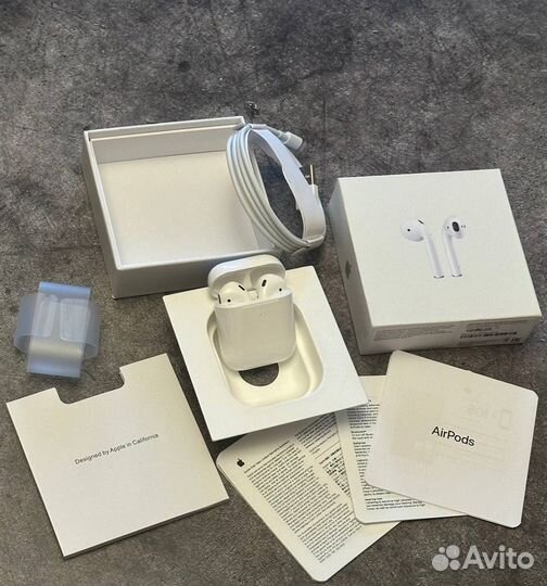 Наушники Apple AirPods 2