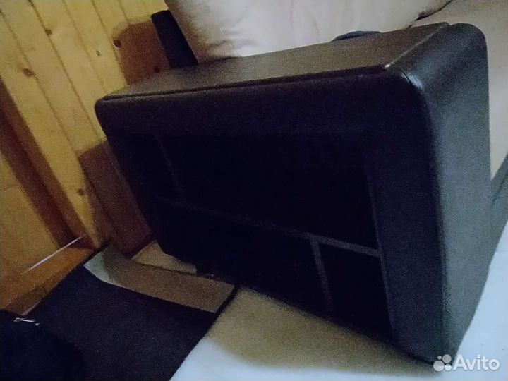 Угловой диван бу