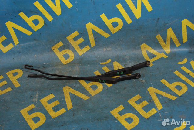 Поводки дворников Audi A4