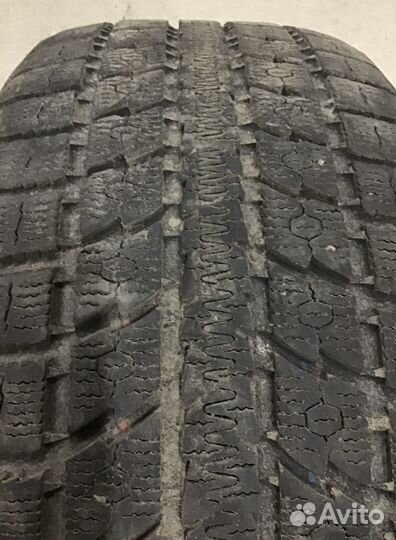 Toyo Observe GSi-5 275/40 R20
