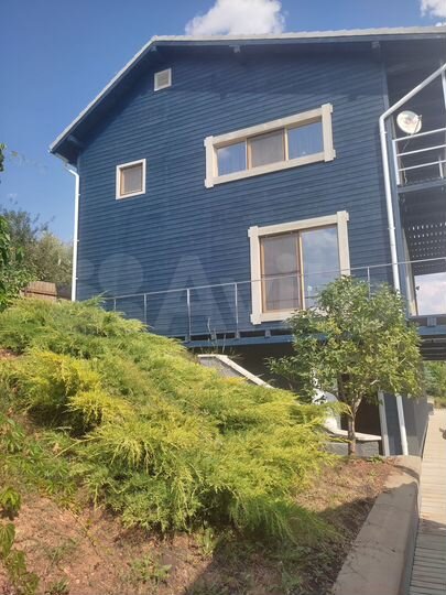 Дом 247 м² на участке 12 сот.