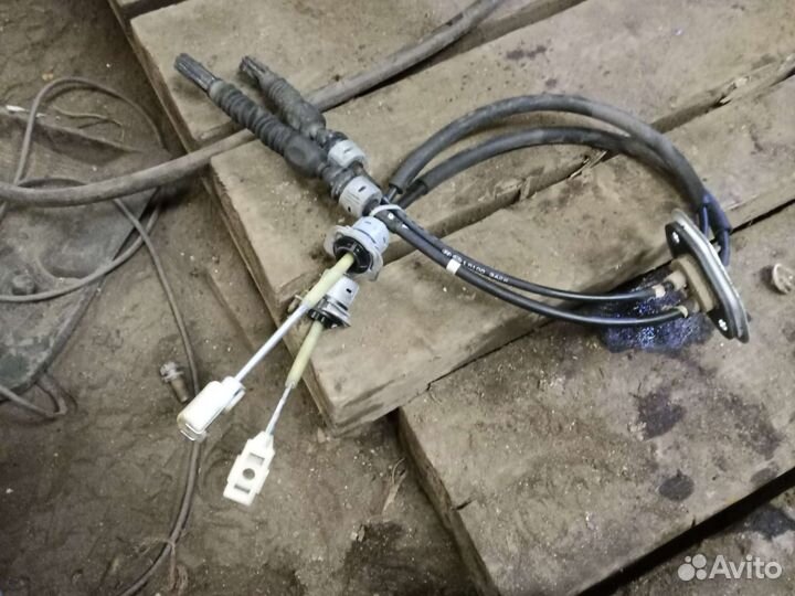 Троса МКПП hyundai solaris 2011 1.6