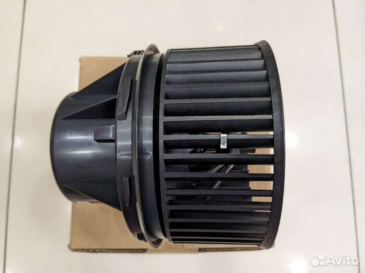 Мотор отопителя ford focus II / III