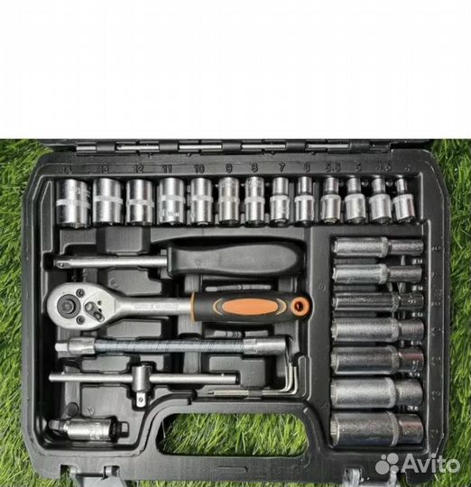 Набор автомобильных инструментов