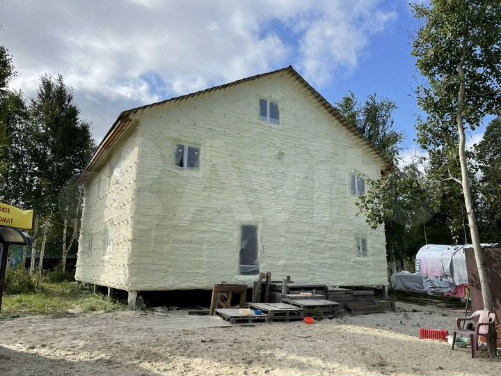 Дача 396 м² на участке 9 сот.