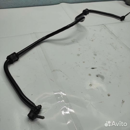 Стабилизатор задний на Lexus Gx470 02-08