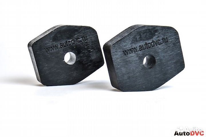 Проставки клиренса 20мм Volvo XC60 II 2017 Задние