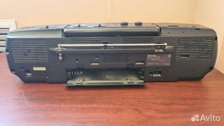 Касетная магнитола Panasonic RX-FT510