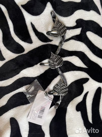 Вешалка настенная крючки