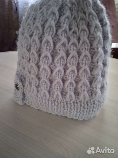 Шапка женская вязаная, ручная работа
