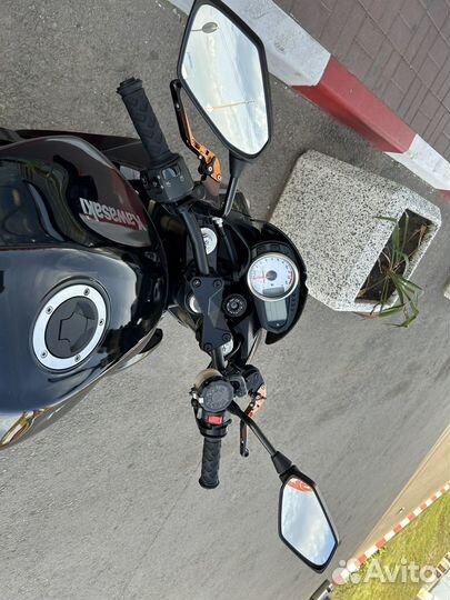 Мотоцикл Kawasaki Z1000