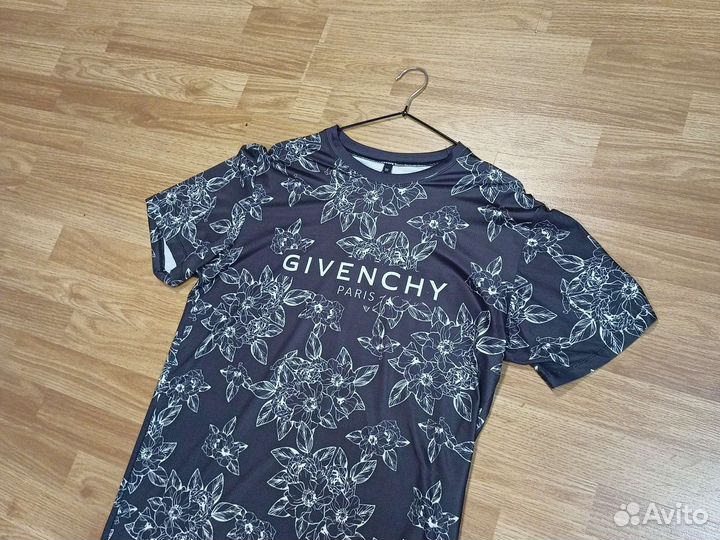 Футболка Givenchy black