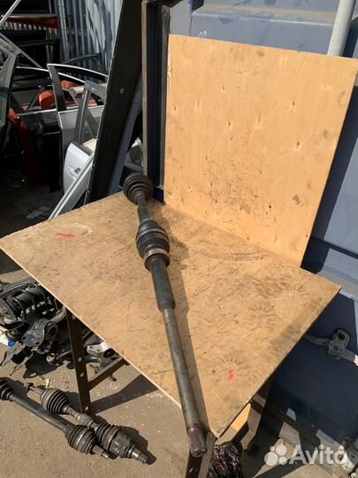 Привод передний правый Volvo XC60 3.0T AWD