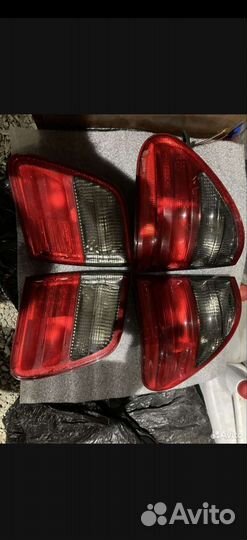 Фонари задние Мерседес 210