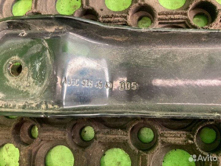 Кронштейн крепления mercedes-benz actros MP 4