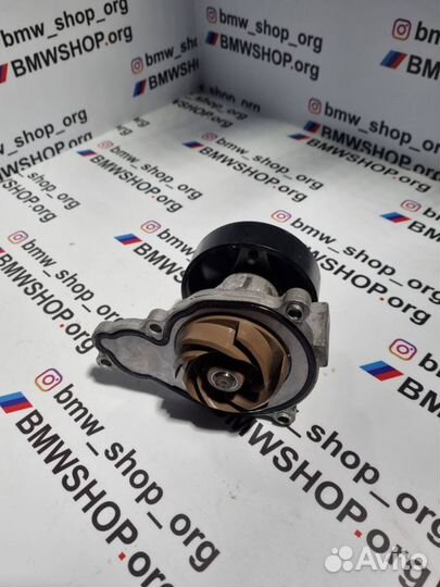 Водяная помпа BMW 2 F22/F23 2016 11518631692