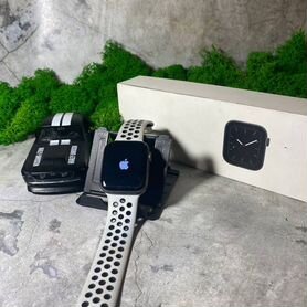 Apple watch series 5 44mm