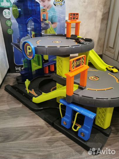 Гараж игрушка парковка ELC