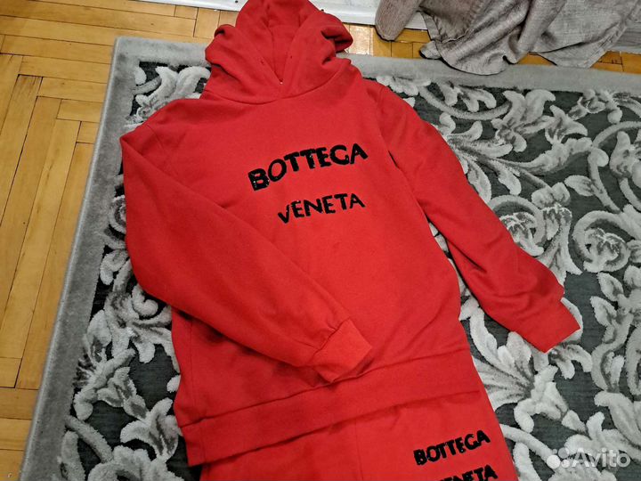 Спортивный костюм женский