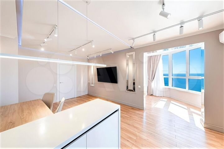 2-к. квартира, 65 м², 10/19 эт.