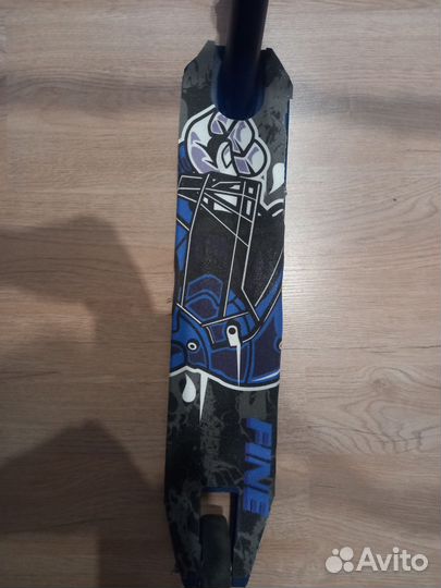 Трюковой самокат