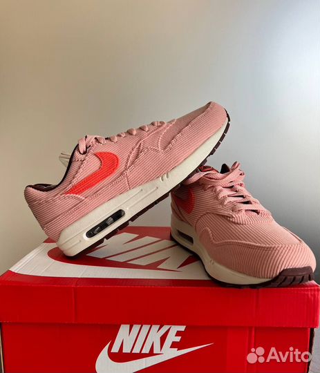 Кроссовки nike