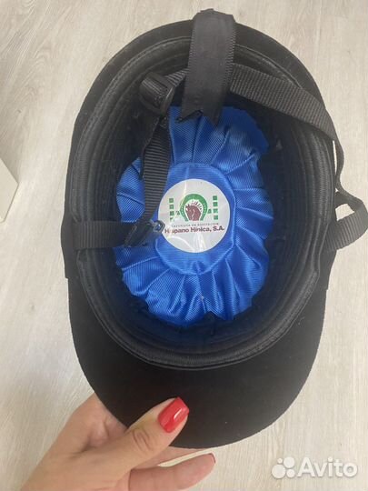 Шлем для конного спорта