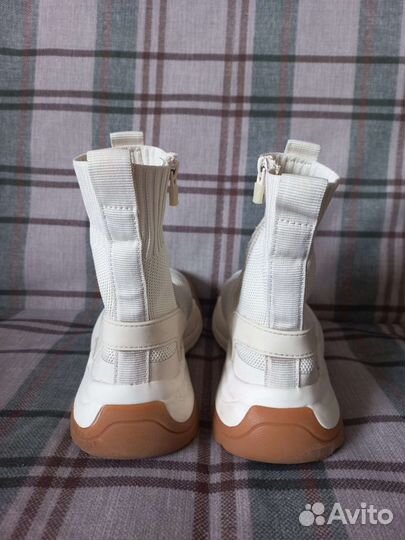 Кроссовки р. 32, 33