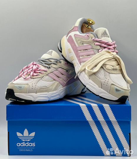 Кроссовки женские adidas