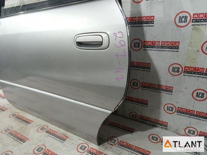 Дверь задний левый toyota ipsum