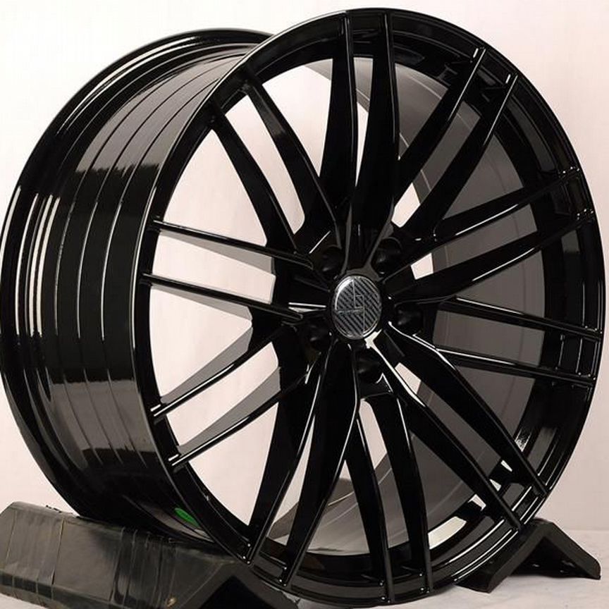 KoKo Kuture YF0417 : 9x20 5*112 Et:30 Dia:66,6 Gloss Black