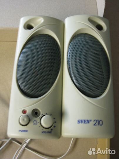 Активные колонки Sven 210 Суммарная мощность 5 вт