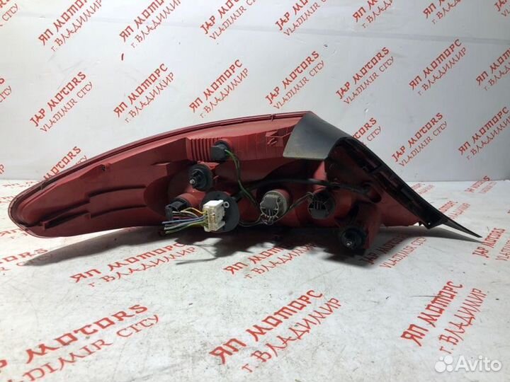 Фонарь задний правый Peugeot 407 купе ES9A 2007