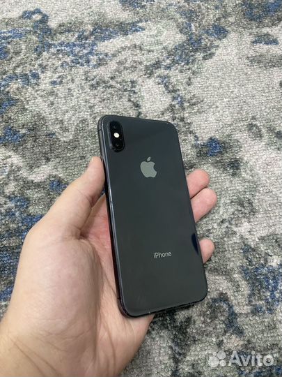 iPhone Xs, 64 ГБ