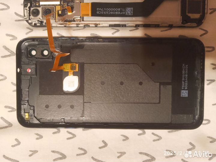 Xiaomi Mi Play, 4/64 ГБ