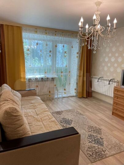 2-к. квартира, 54 м², 1/5 эт.
