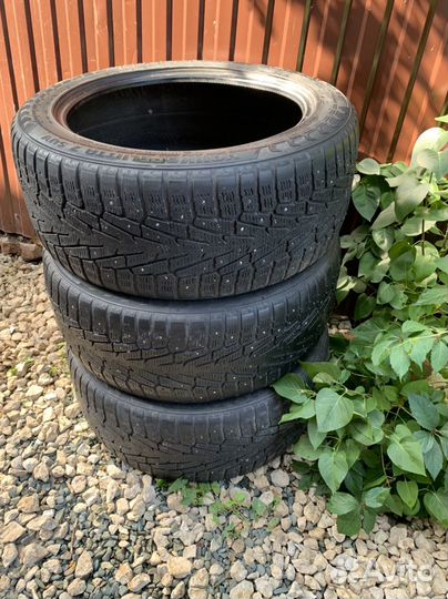 Nokian Tyres Hakkapeliitta 7 SUV 275/45 R20