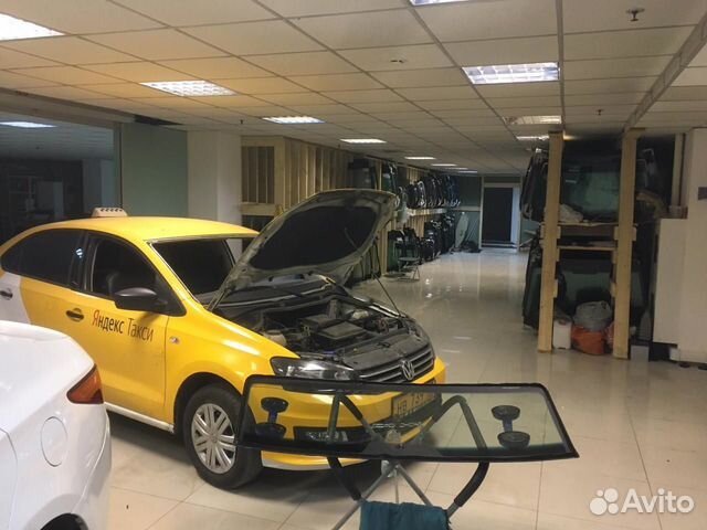 Лобовое стекло Фольксваген Поло