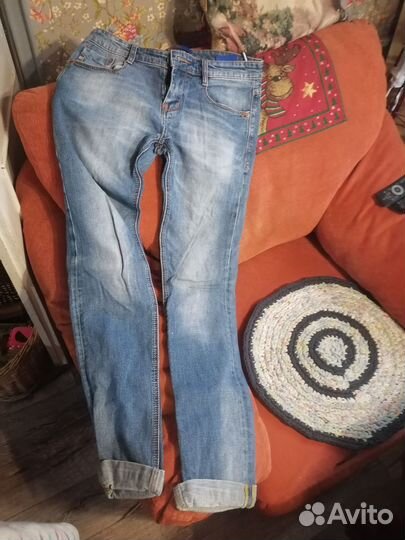 Джинсы