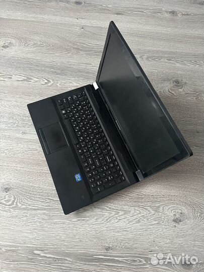 Ноутбук Lenovo Core i5 3230M/8 гб/Geforce GT610