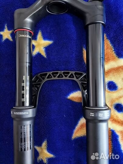 Вилка Rockshox Revelation RC 27.5 Boost 150 mm