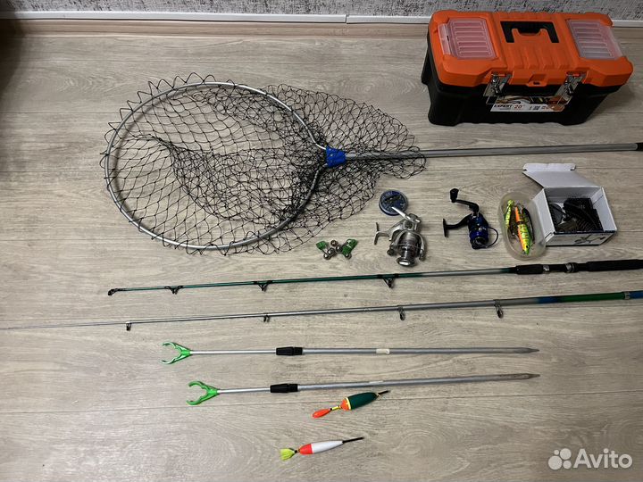 Набор удочек для рыбалки