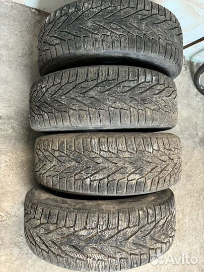 Nokian Tyres Hakkapeliitta R2 225/65 R17 106R