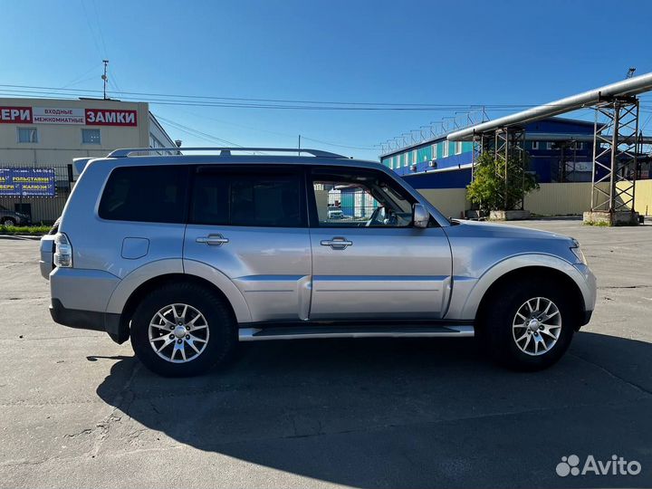 Mitsubishi Pajero 3.8 AT, 2007, 209 000 км